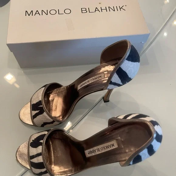 Zebra print Manolo Blahnik heels - Picture 2 of 16